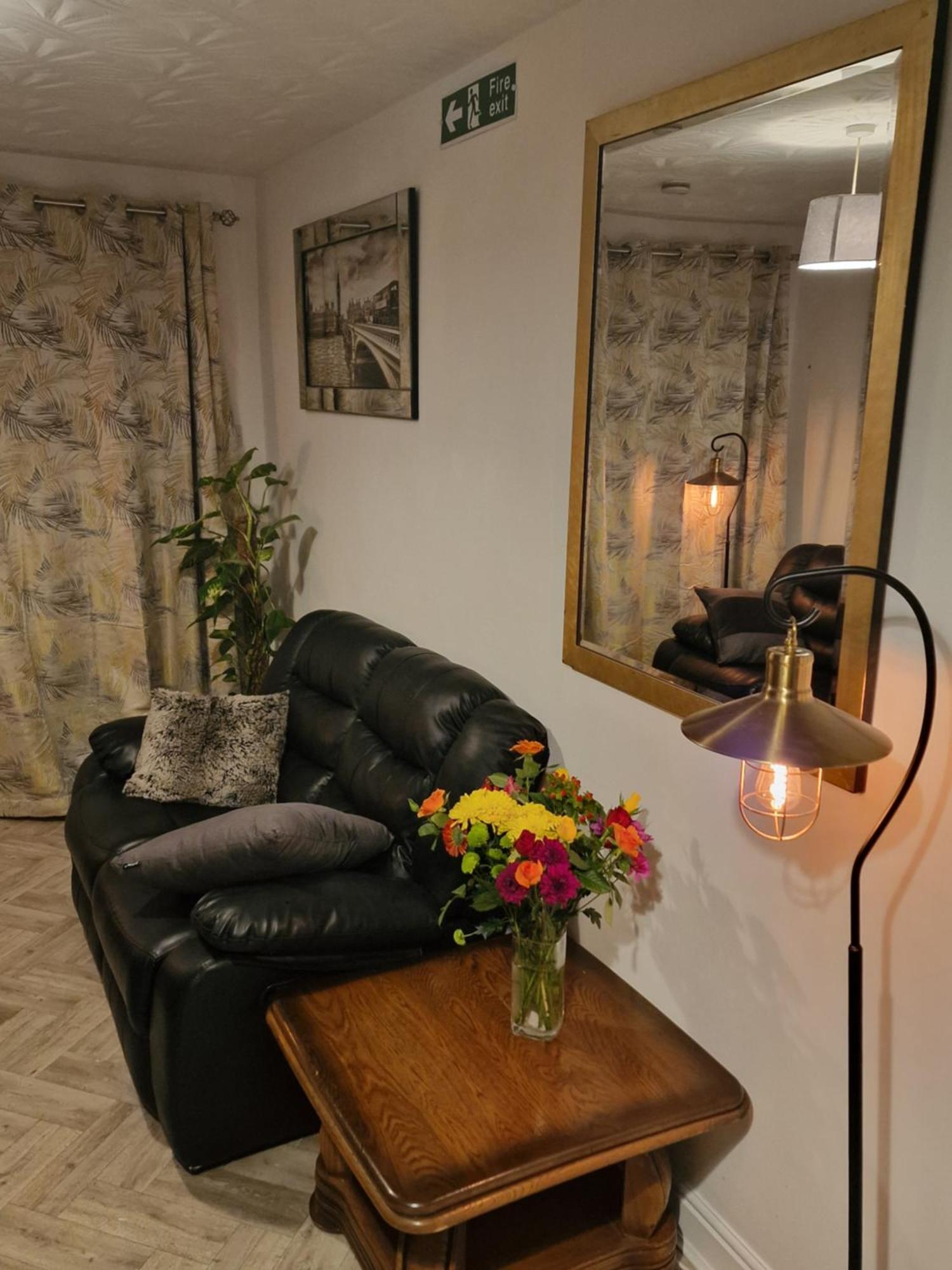 Steyn Guest Lodge High Wycombe Eksteriør bilde